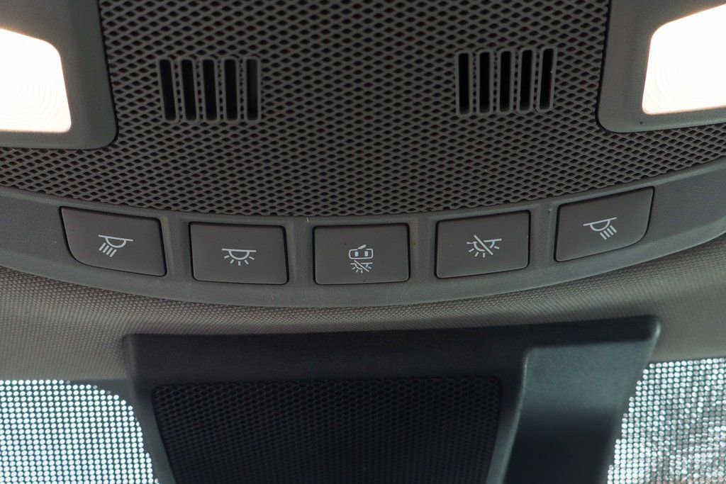 Used 2021 Ford F550 2WD Regular Cab Super Duty image 28