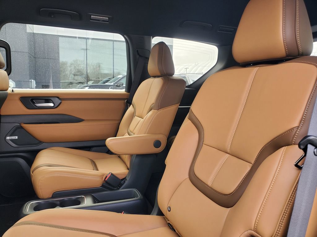 New 2026 Nissan Armada SL w/ Captain's Chari Seat Package image 36