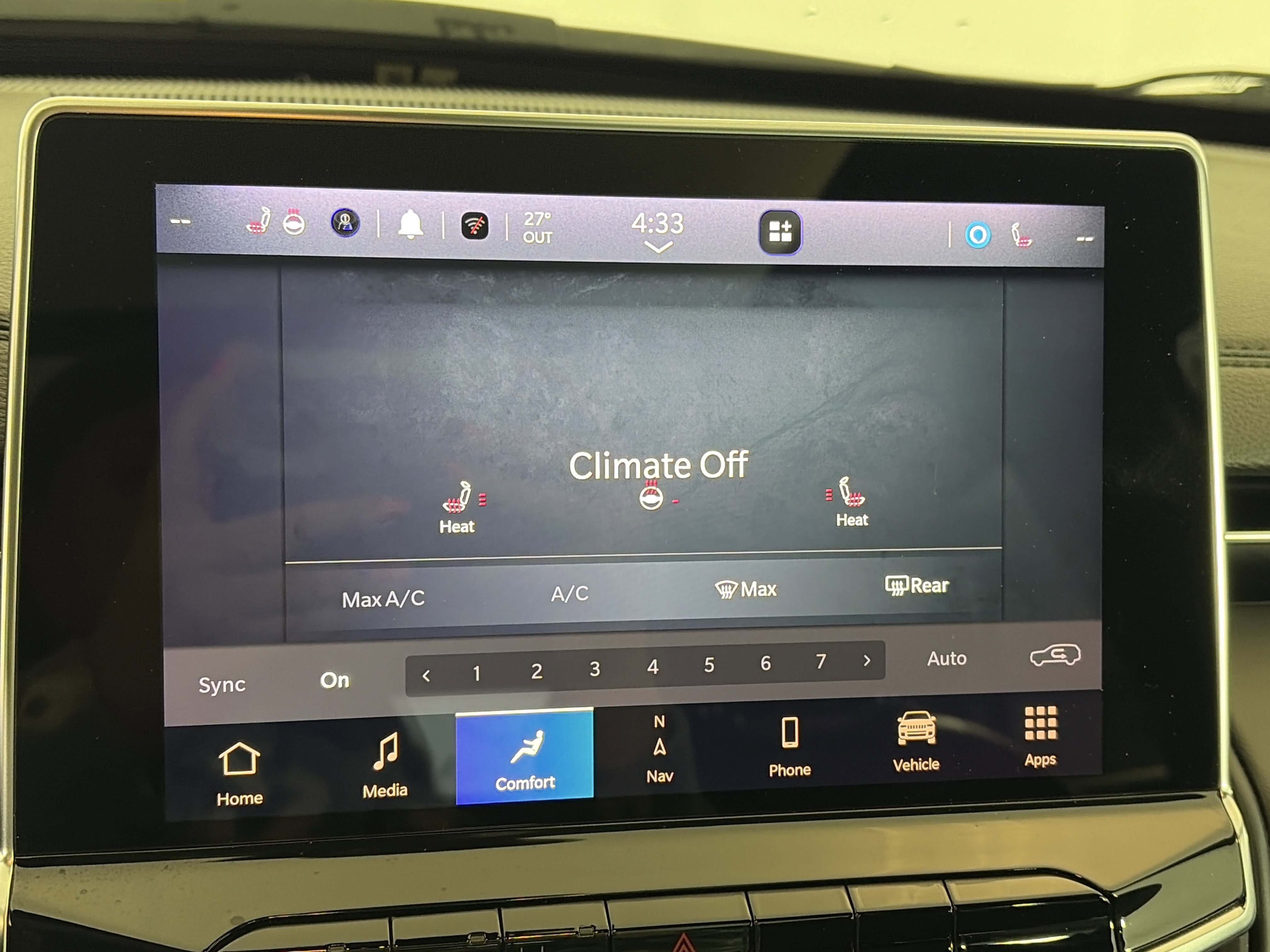 Used 2023 Jeep Compass High Altitude image 21