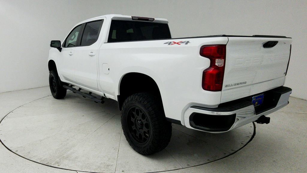 Used 2024 Chevrolet Silverado 1500 LT w/ Protection Package AWD/4WD image 7