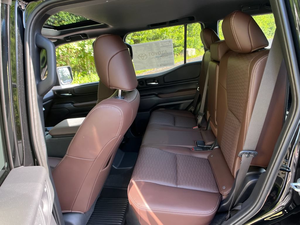 New 2027 Toyota Land Cruiser w/ Premium Package AWD/4WD image 22