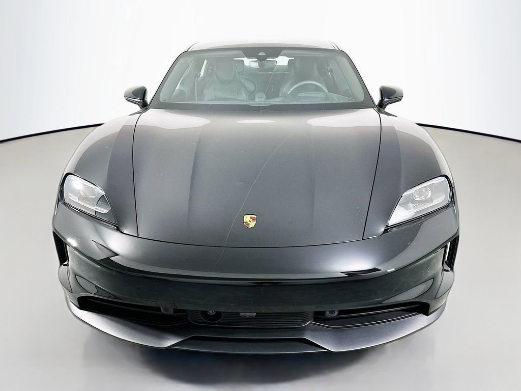New 2025 Porsche Taycan 4S image 6