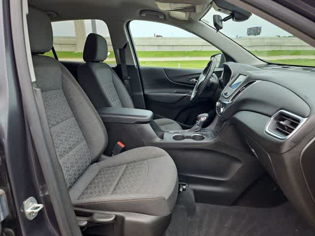 Used 2022 Chevrolet Equinox LT FWD image 18