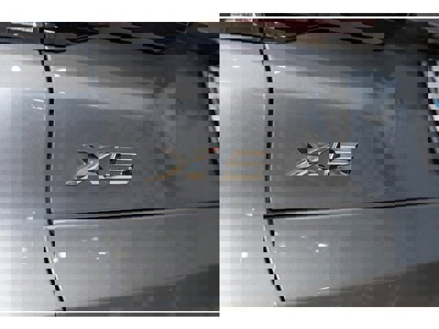 New 2026 BMW X5 xDrive50e w/ Climate Comfort Package image 51