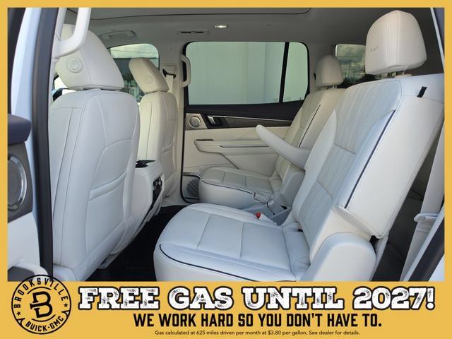 New 2027 Buick Enclave Avenir w/ LPO, Floor Liner Package FWD image 15