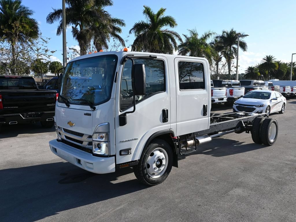 New 2025 Chevrolet Low Cab Forward RWD image 2