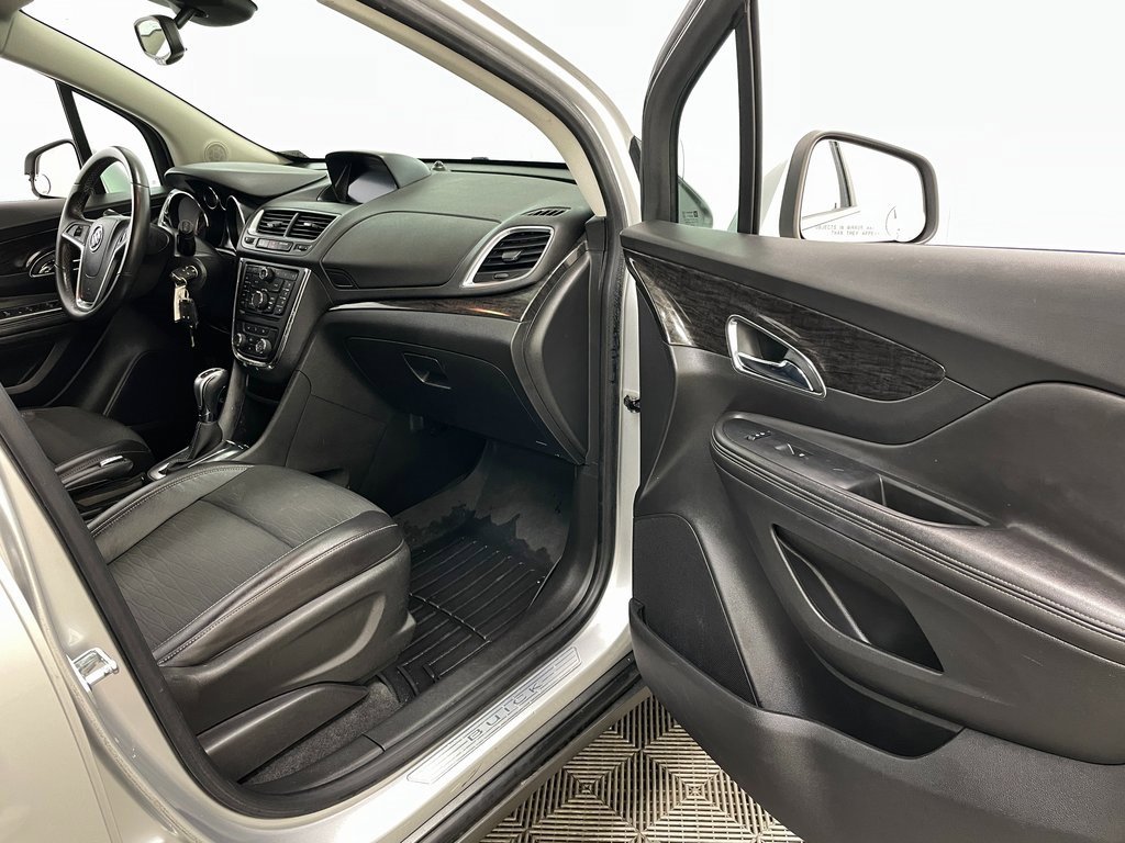 Used 2015 Buick Encore AWD image 31
