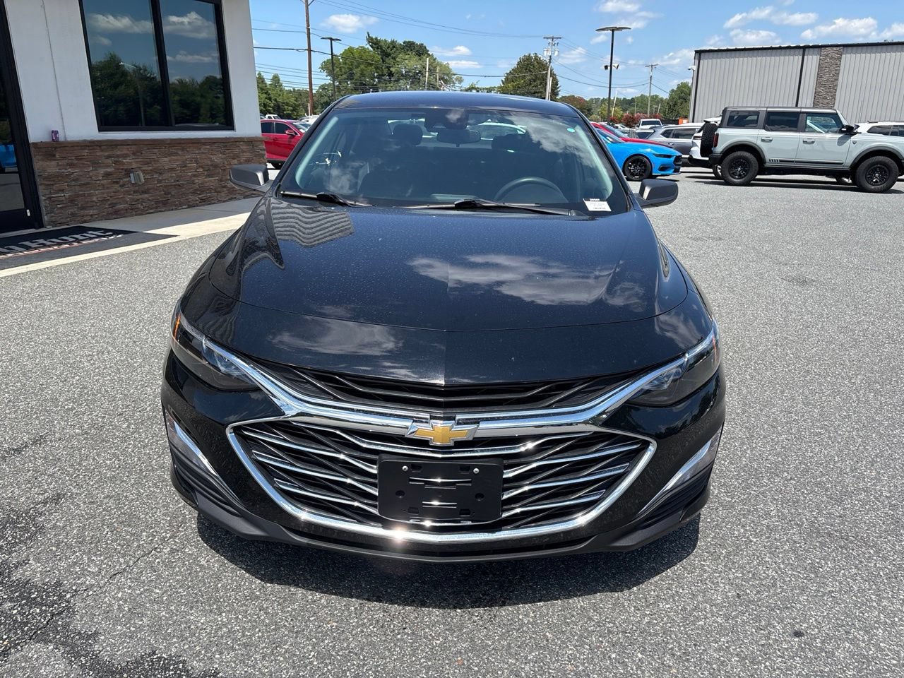 Used 2023 Chevrolet Malibu LS FWD image 12