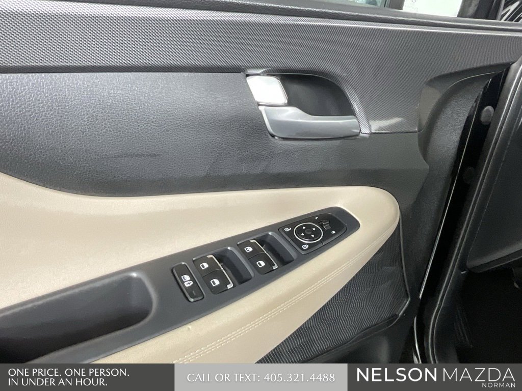 Used 2023 Hyundai Santa Fe SE image 17