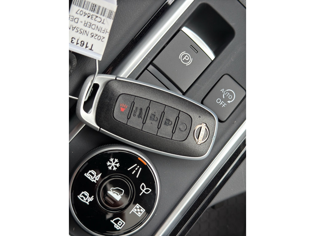 New 2026 Nissan Pathfinder SL image 39