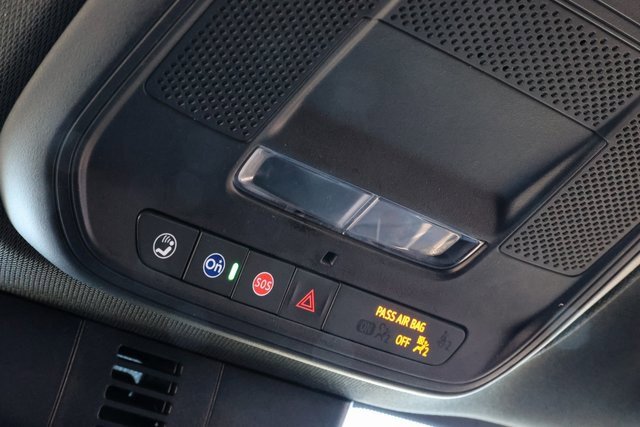 Used 2024 GMC Acadia Elevation image 21