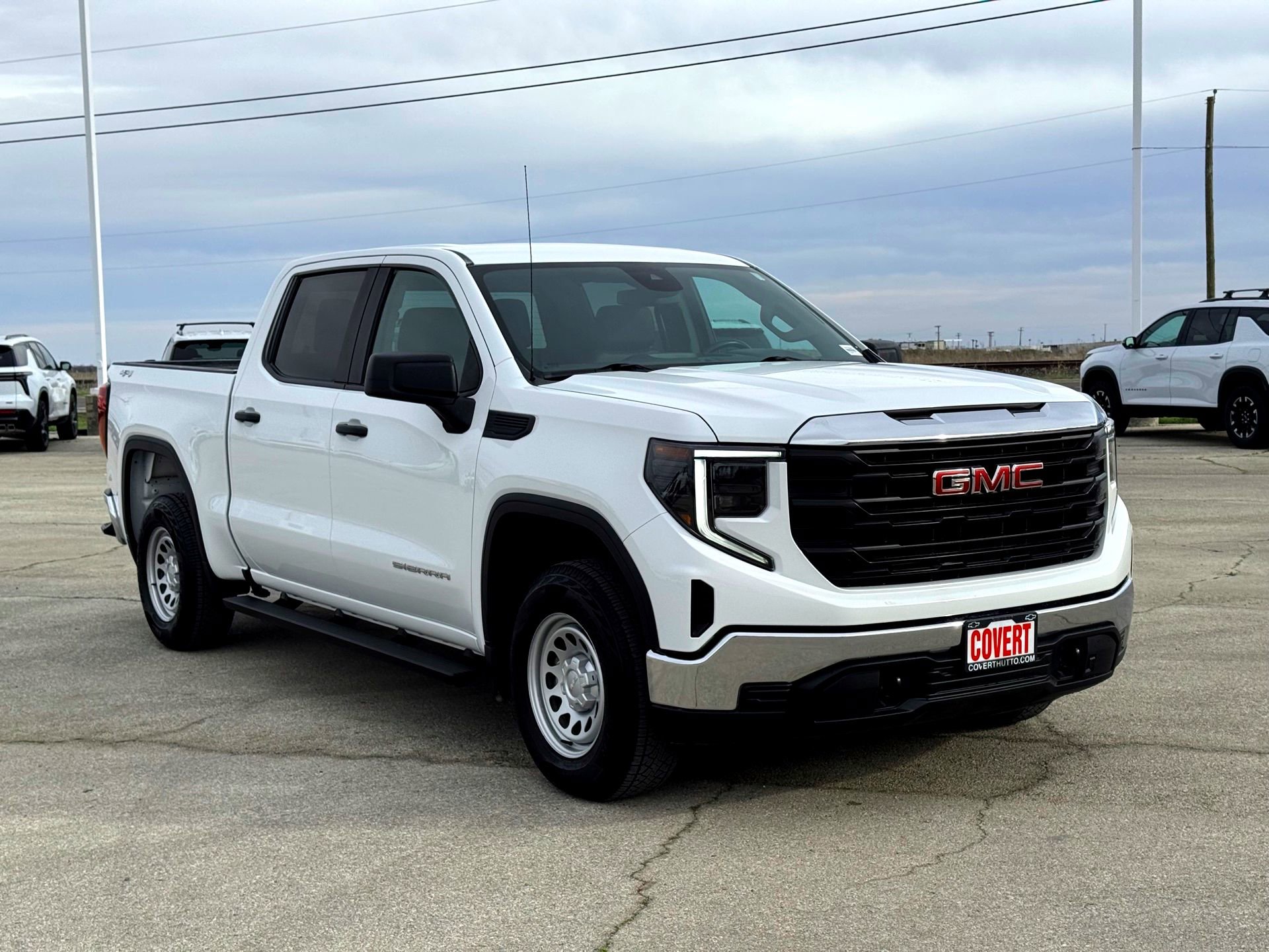 Used 2023 GMC Sierra 1500 Pro w/ Pro Value Package image 4