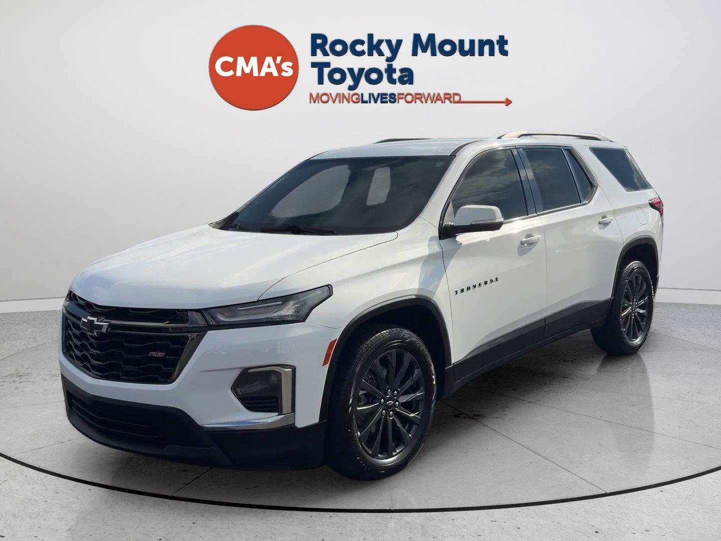 Used 2022 Chevrolet Traverse RS FWD image 1