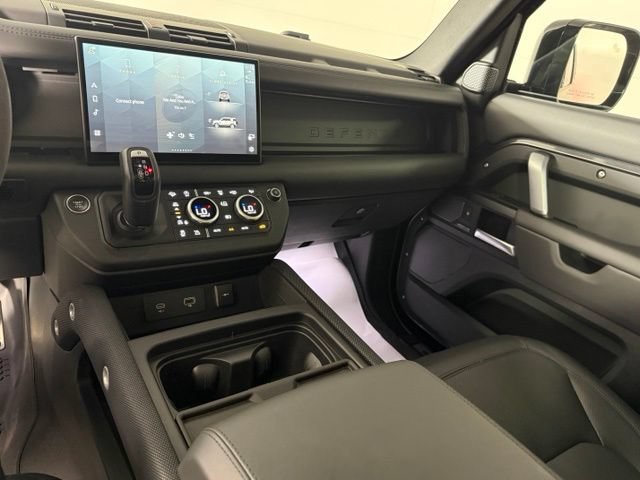 Used 2024 Land Rover Defender 110 Carpathian Edition AWD/4WD image 22