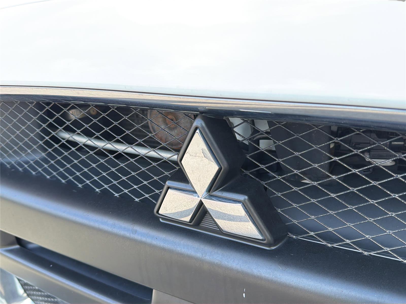 Used 2015 Mitsubishi Lancer Evolution MR image 9