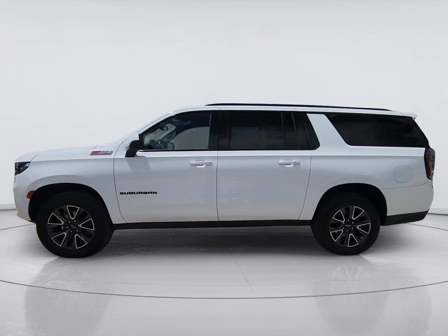 Certified 2022 Chevrolet Suburban Z71 AWD/4WD image 5