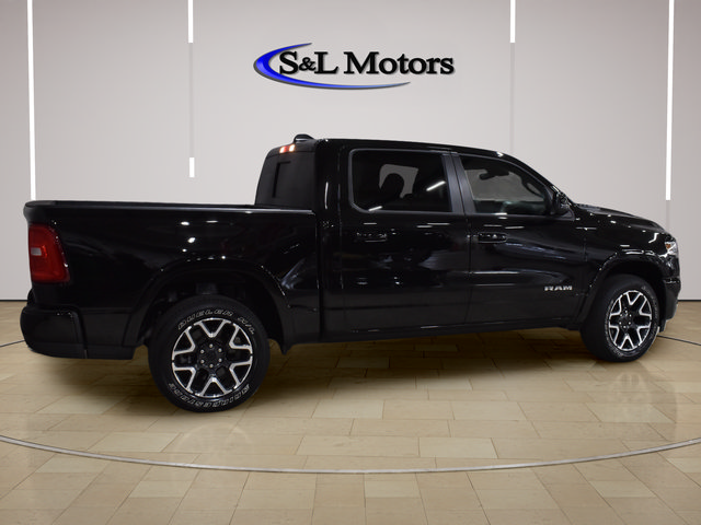 Used 2025 RAM 1500 Laramie w/ Sport Appearance Package AWD/4WD image 8