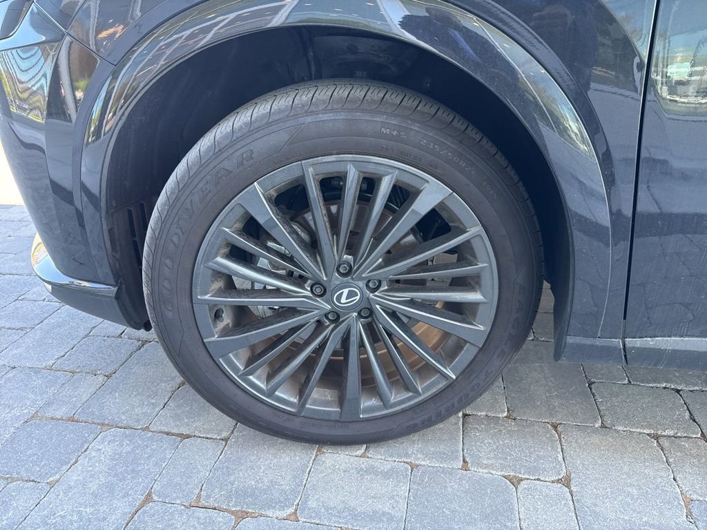 Certified 2026 Lexus RX 350h w/ Accessory Package (2T) image 11