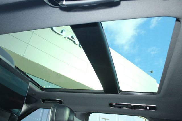 Used 2023 Land Rover Range Rover Sport SE image 24