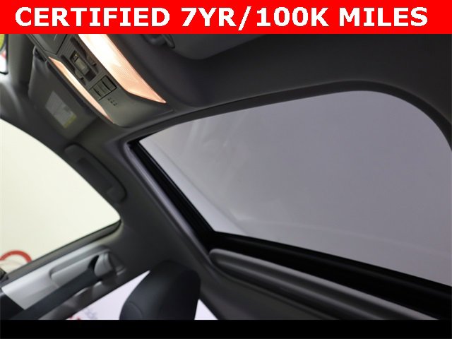 Used 2020 Toyota RAV4 XLE image 26