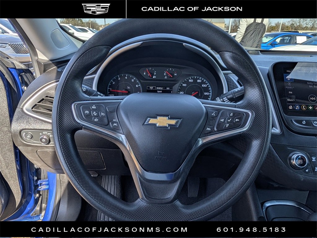 Used 2023 Chevrolet Malibu LT image 11