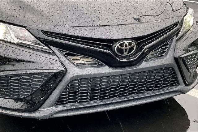 Used 2021 Toyota Camry SE FWD image 30