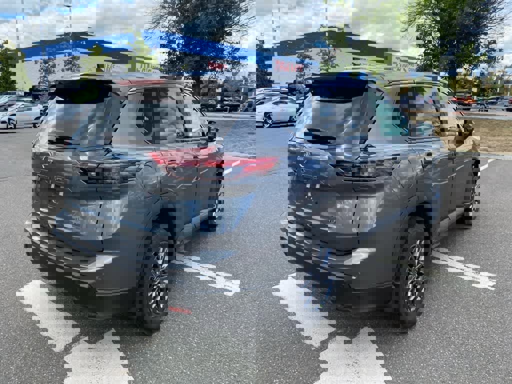 New 2026 Nissan Rogue S image 7