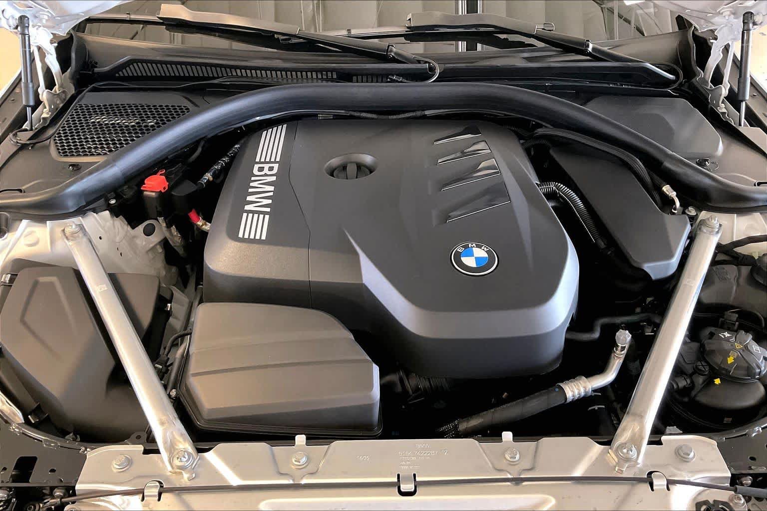 New 2026 BMW 430i xDrive w/ M Sport Package AWD/4WD image 16