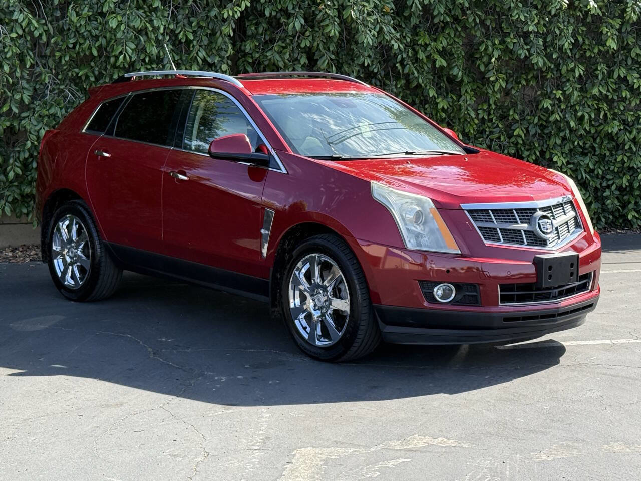 Used 2011 Cadillac SRX Performance AWD/4WD image 3