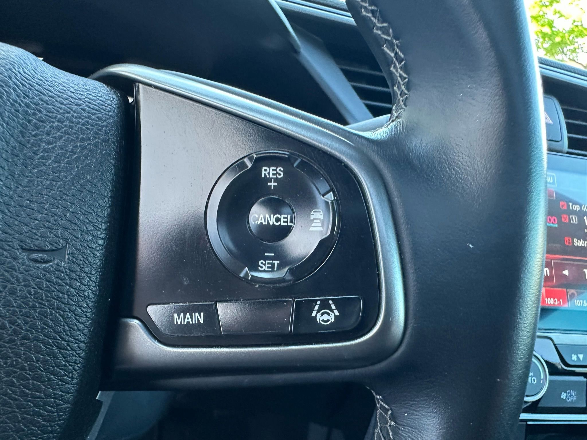 Used 2020 Honda Civic EX image 15