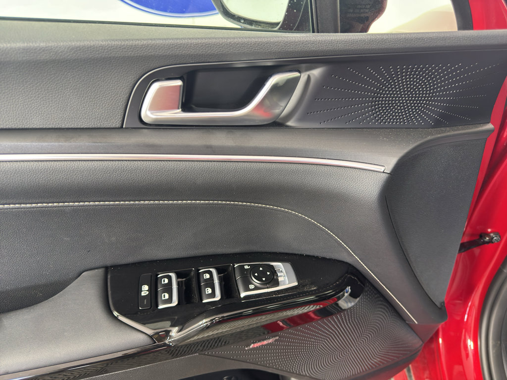 Used 2025 Kia K5 GT-Line w/ GT-Line Premium Package FWD image 15