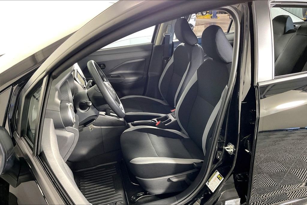 New 2025 Nissan Versa S w/ Trunk Package image 12