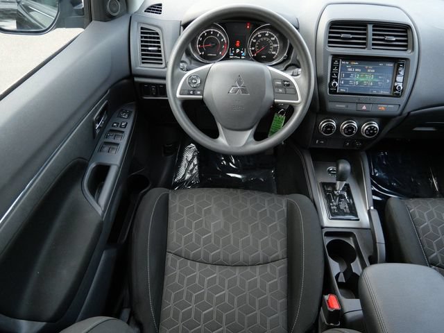 Used 2022 Mitsubishi Outlander Sport ES AWD/4WD image 12
