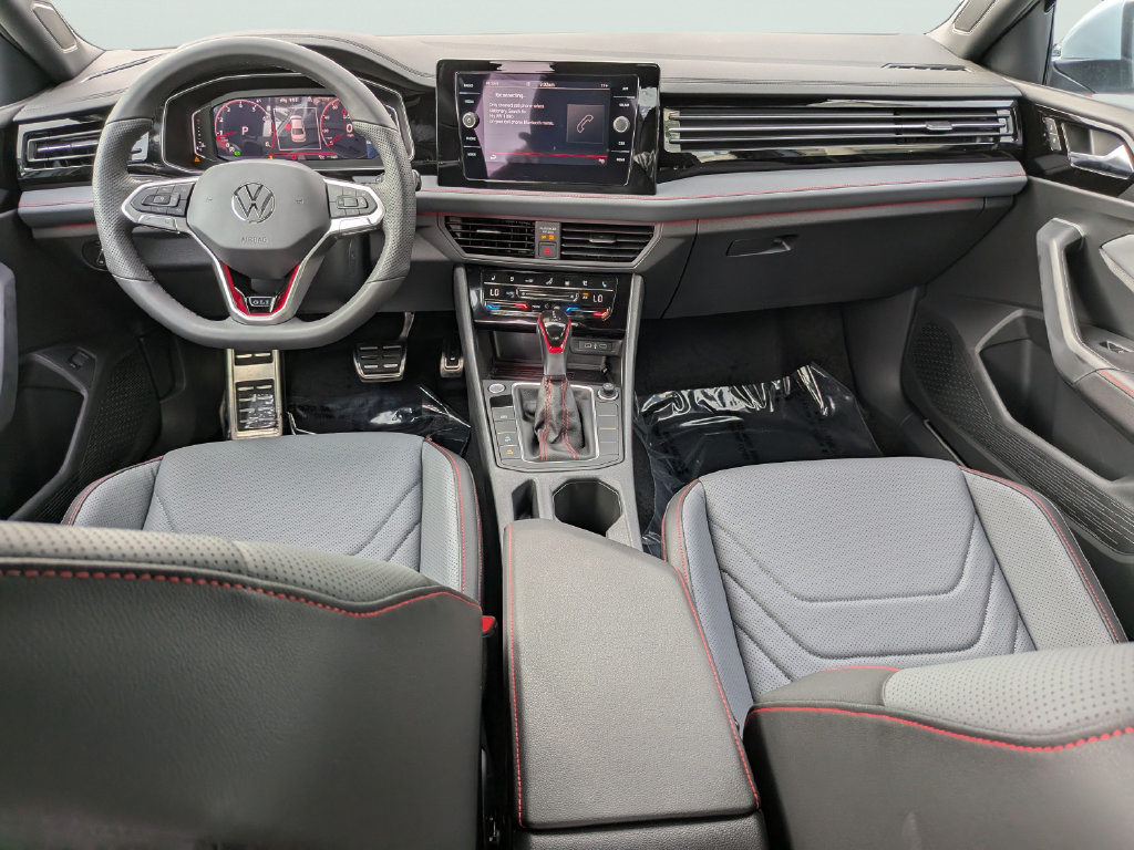 New 2027 Volkswagen Jetta GLI Autobahn FWD image 9