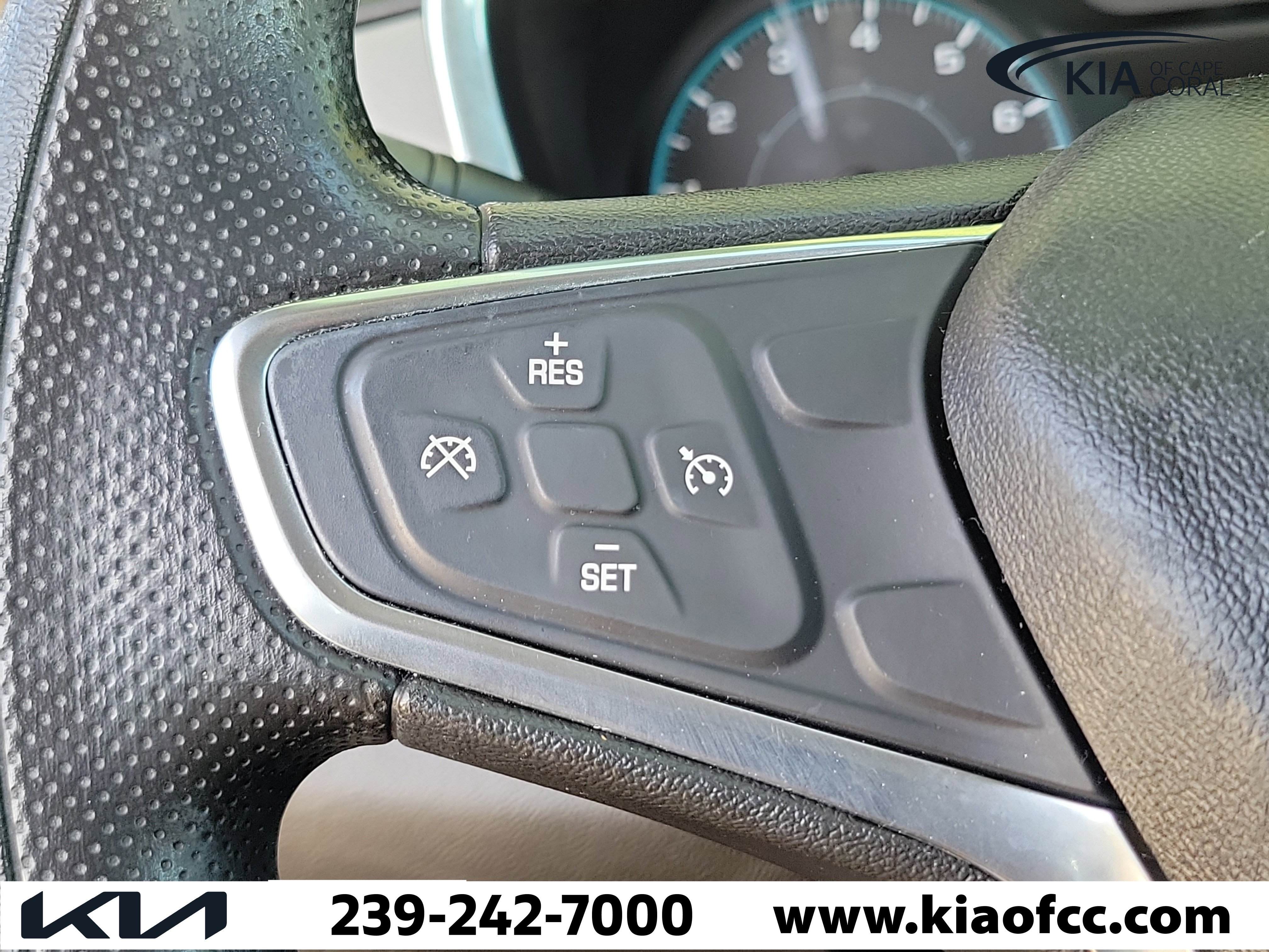 Used 2019 Chevrolet Equinox LS image 23