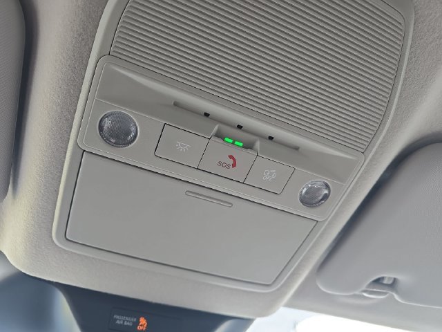 New 2026 Nissan Kicks SR FWD image 30