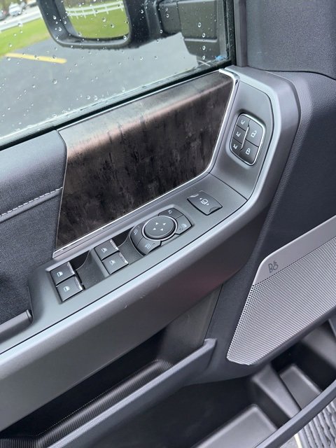 New 2025 Ford F350 Lariat w/ Lariat Ultimate Package image 12