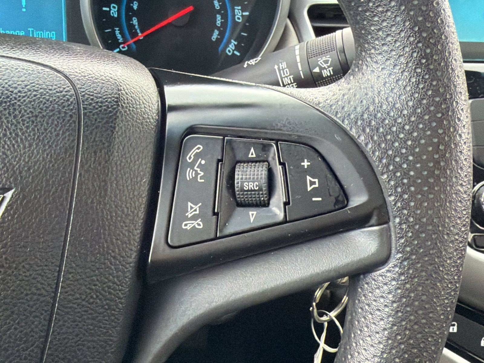 Used 2014 Chevrolet Cruze LS FWD image 16