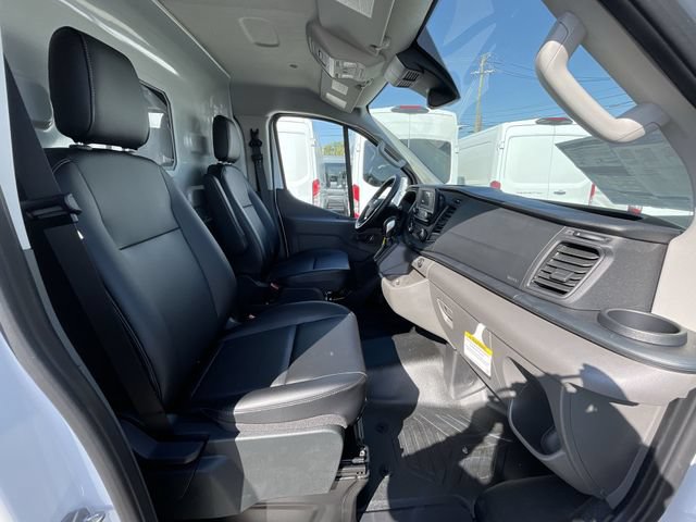 New 2025 Ford Transit 250 Low Roof RWD image 27