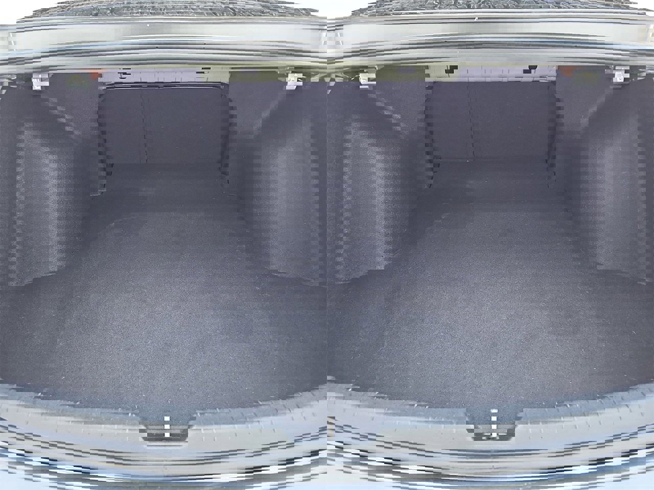 Used 2023 Kia K5 LXS image 12