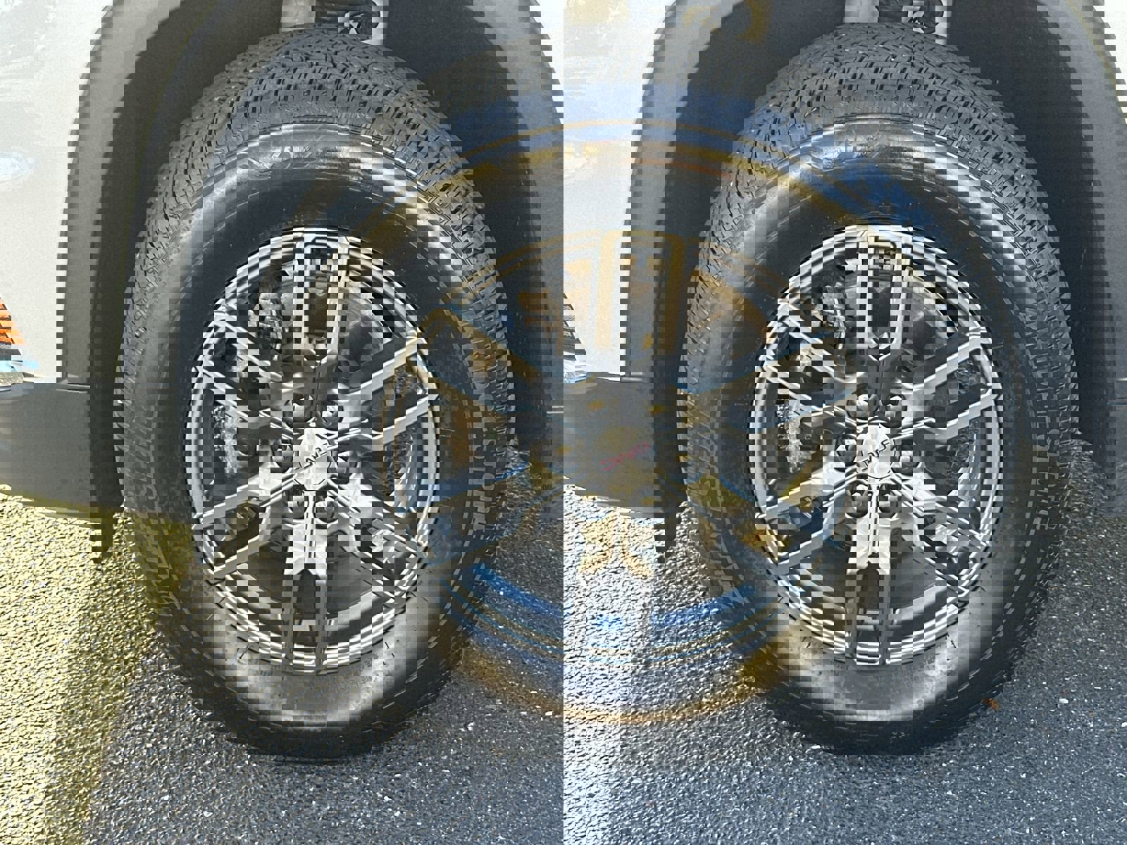 Certified 2025 GMC Acadia Elevation image 13