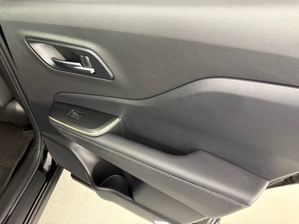 Used 2023 Toyota Crown AWD/4WD image 44