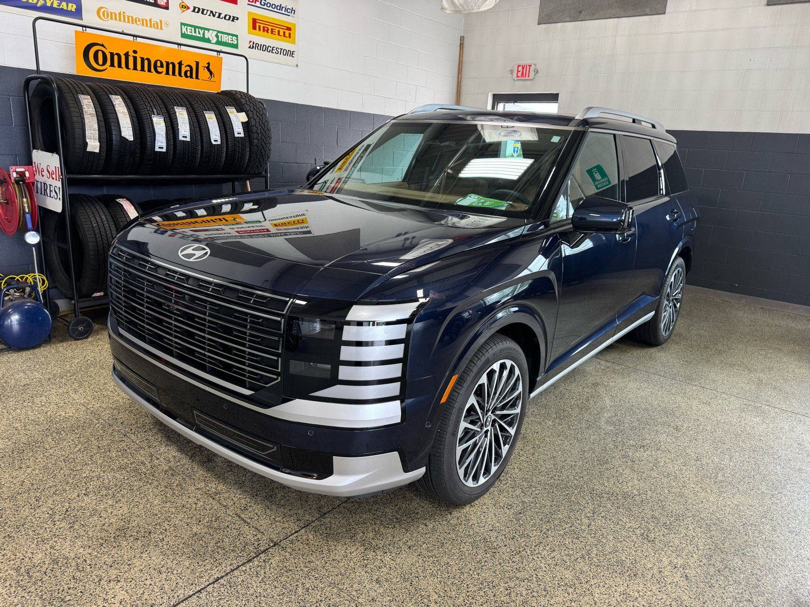 Used 2026 Hyundai Palisade Calligraphy AWD/4WD image 1