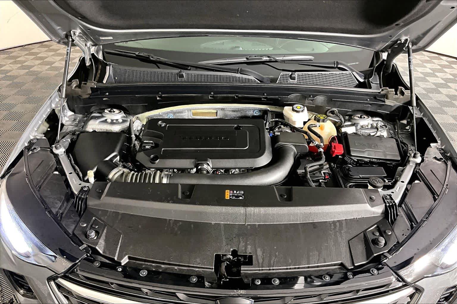 Certified 2023 Buick Envision Preferred w/ Sport Touring Package AWD/4WD image 57