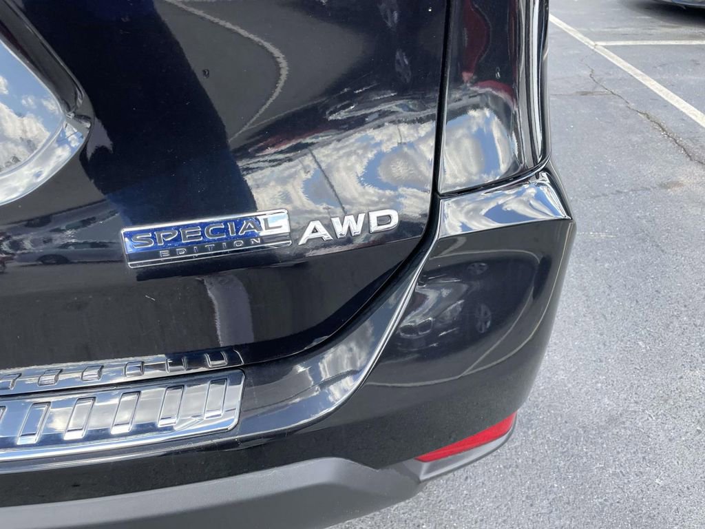 Used 2019 Nissan Rogue S w/ Special Edition Package image 28