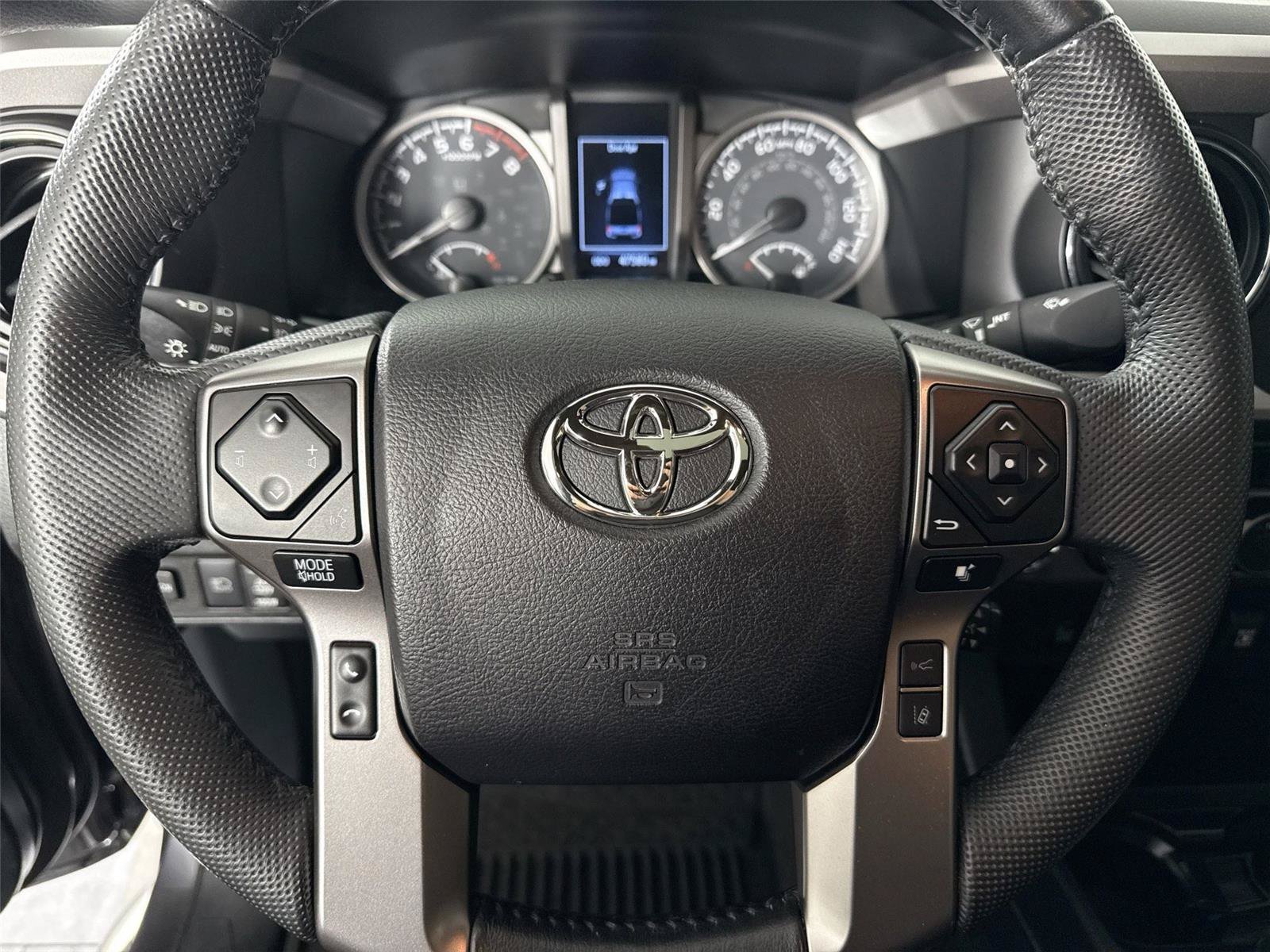 Certified 2022 Toyota Tacoma Limited w/ Black Out Package (TMS) AWD/4WD image 16