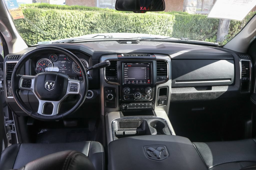 Used 2018 RAM 2500 Laramie w/ Sport Appearance Group AWD/4WD image 18