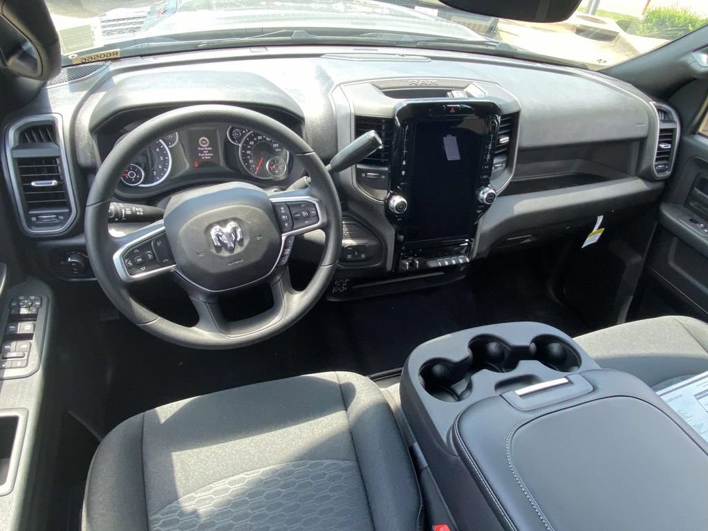 New 2026 RAM 2500 Tradesman AWD/4WD image 11