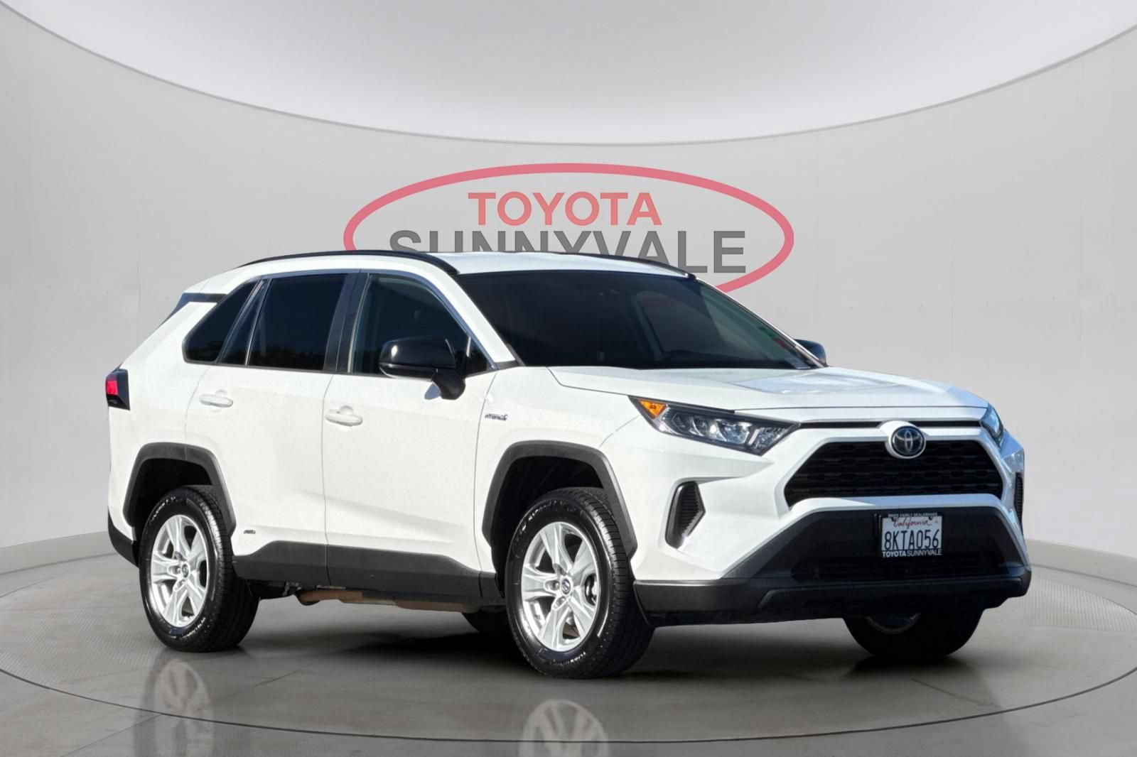 Used 2019 Toyota RAV4 LE w/ All Weather Liner Package AWD/4WD image 10