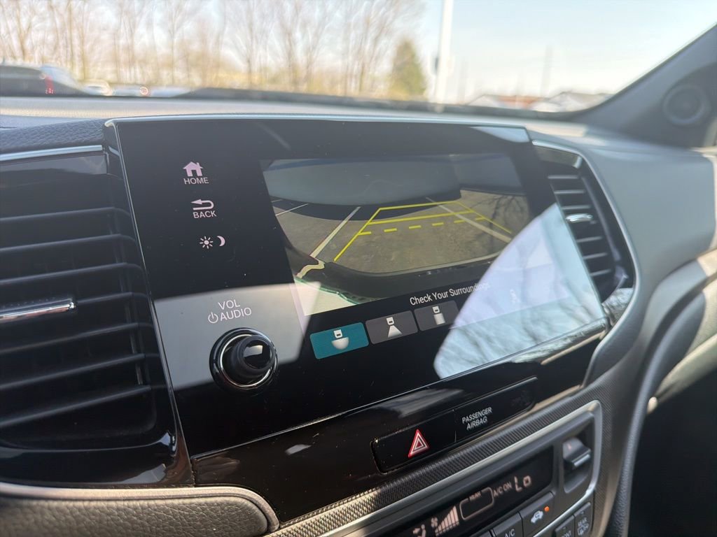 Used 2023 Honda Passport TrailSport image 30